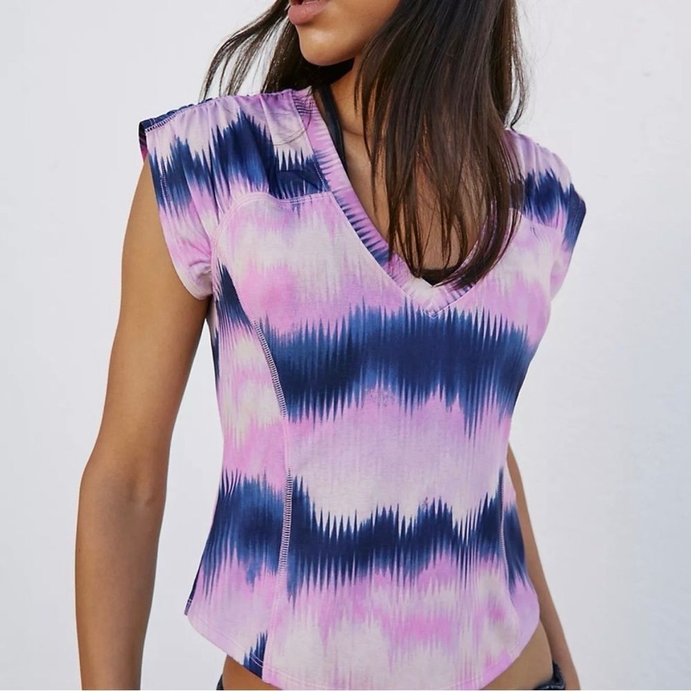 Free People Movement True North‎ Magenta Tee small NWT